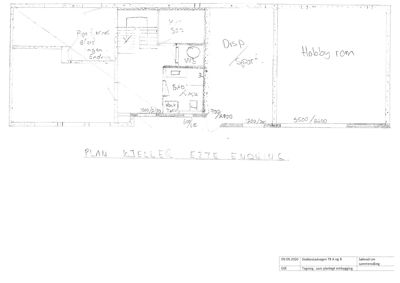 Plantegning av kjelleretasje etter endring, med romoppdeling, mål og håndskrevne notater om endringer.