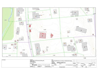Situasjonskart som viser tomtens beliggenhet, omgivende bebyggelse, høydeforhold (konturlinjer) og prosjekteringslinjer.