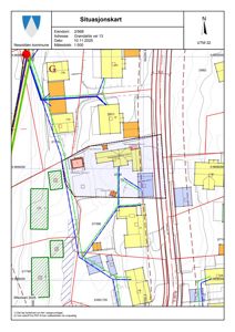 Situasjonskart som viser eiendomsnummer, adresse, dato, målestokk og nabolagsforhold med vegnett og topografi.