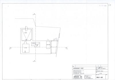 Snittegning av kjelleretasje med oppgitt høyder og konstruksjonsdetaljer.