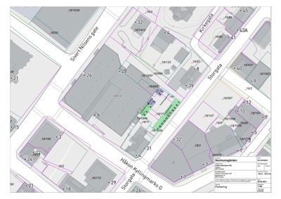 Situasjonsplan som viser tomtene, bygninger og gater i området rundt Sentrumsgården.