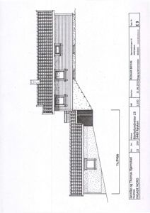 Fasadetegning som viser bygningens utseende og konstruksjon sett fra siden.