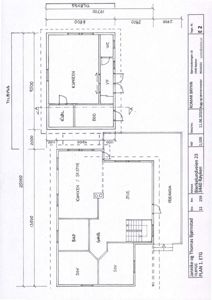 Etasjeplan (1. etasje) med romfordeling, mål og bygningsnummer.