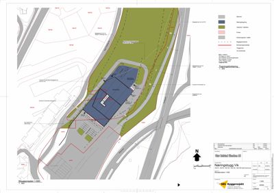 Situasjonsplan som viser bygningens plassering i forhold til vei, naboeiendommer og tomtegrenser.