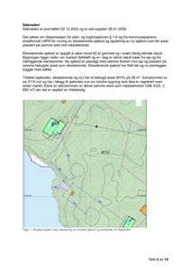 Situasjonsplan som viser plassering av sjøbod, avstander til nabohytter og topografi.