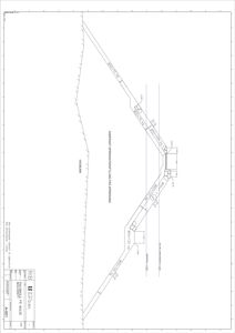 Snittegning som viser tverrsnittet av en bygning eller konstruksjon, inkludert høydemål og vinkler.