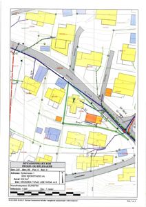 Situasjonskart som viser eiendomsgranser, naboeiendommer og infrastruktur i området.