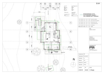 Etasjeplan for en eksisterende hytte som viser romfordeling, terrasser og innmålte områder.