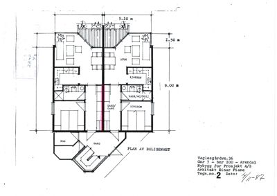 Etasjeplan (plan av boligenhet) som viser romfordeling, dimensjoner og plassering av vaskerom/kjøkken.