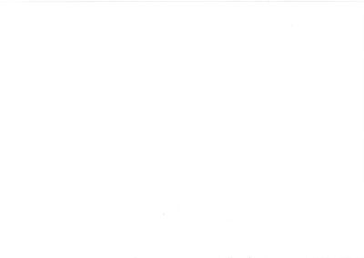 Snittegning som viser bygningens indre oppbygning, romfordeling og høyder.