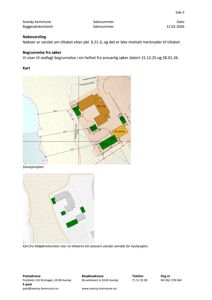 Bildet viser en situasjonsplan (tomteplan) med to bygninger markert i grønt og gul, samt en oversikt over terrenget og naboeiendommer. Det er også inkludert en mindre kartutsnitt som viser plassering i forhold til Kystlynghei.