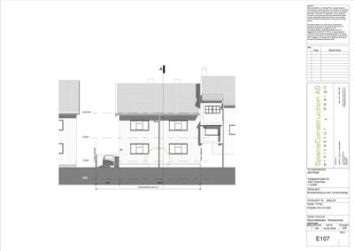 Fasadetegning som viser fronten av en bygning med mål og detaljer.