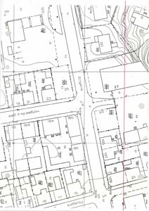 Situasjonsplan som viser bygningsplassering, eiendelsgrenser og gatenavn (Fayegate, Holgaards gate, Engere).