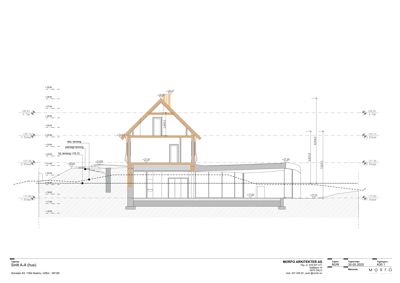 Snittegning av en husstruktur som viser etasjer, høyder og konstruksjon.