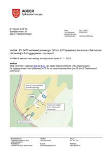 Situasjonsplan som viser eiendommen, eksisterende bolighus, nytt tilbygg, carport og forhold til fylkesveg 3470.