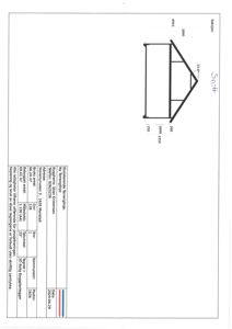 Snittegning (seksjon) av en bygning med mål og tekniske opplysninger.
