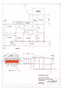 Snittegning (Oppriss / Snitt A-A) som viser bygningens tverrsnitt, romfordeling og grunnkonstruksjon.