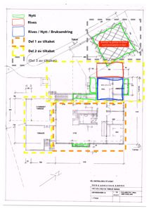 Etasjeplan med romfordeling, mål og fargekoding for endringer i bygningen.