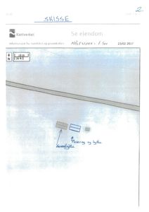 Situasjonsplan (skisse) som viser eiendom med tomt, eksisterende bygning (sammebytte) og planlagt plassering for ny hytte.