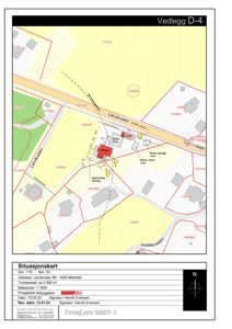 Situasjonskart som viser tomtens beliggenhet, nabotomter, vegnett, høydemålinger og prosjektert bebyggelse.