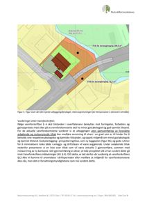 Situasjonsplan eller kart som viser et utbyggingsforslag med fargelagte soner (f.eks. terrenginngrep) og tekstmessige beskrivelser av vannforhold.