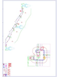 Teknisk detaljtegning som viser en trappetrinn-for-trinn oppriss (steg-for-steg) av en trapp, samt en detaljert tegning av en dør med omgivende ramme og konstruksjon.