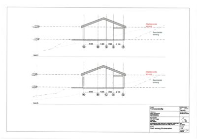 Snittegning som viser tverrsnitt av en bygning med høydeangivelser og dimensjoner.