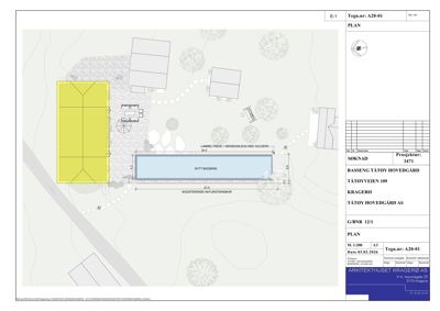 Situasjonsplan som viser plassering av nytt basseng og lamelltrekk i forhold til eksisterende natursteinmur og beplantning.