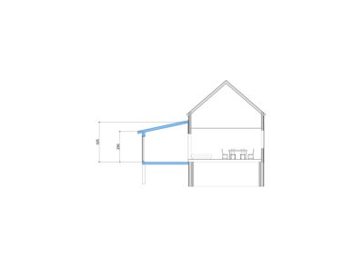 Snittegning som viser bygningens tverrsnitt, høyder og romoppdeling.
