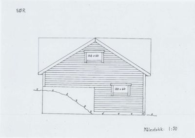 Fasadetegning av en bygning sett fra sør (SØR), med oppgitt mål på vinduer (120x60) og målestokk 1:50.