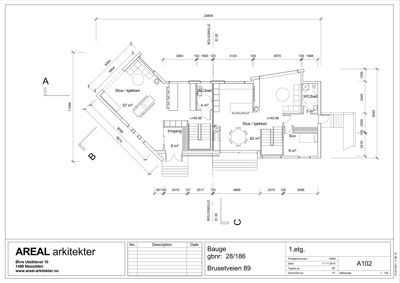 Etasjeplan (1.etg.) som viser romfordeling, mål og funksjoner i en bolig.