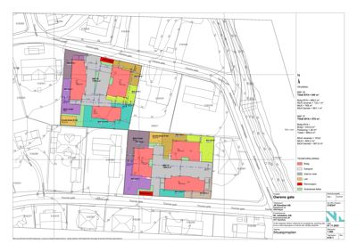 Situasjonsplan som viser tomtens grenser, nabobebyggelse, veier og plassering av planlagte bygninger med arealopplysninger.