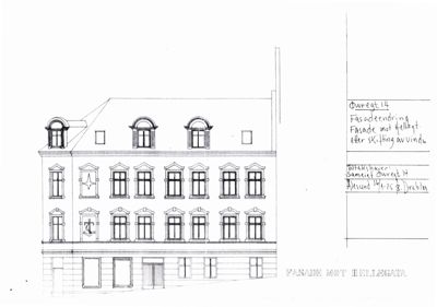 Fasadetegning av etasjeplaner og vindusoppsett for Døvregt 14, med skriftlig beskrivelse av endringer og situasjon.