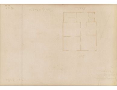 En håndskrevet etasjeplan (Plan 2 etasje) med romfordeling og retningssymboler (N, S, Ø, V).