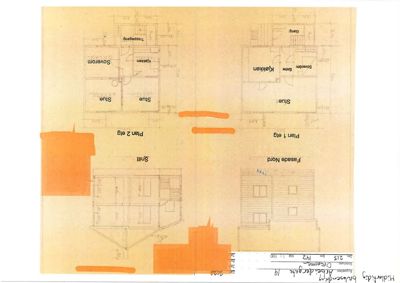 En tegning som viser etasjeplaner (Plan 1 elg, Plan 2 elg), en fasade (Fasade Nord) og et snitt (Snitt) av en bygning.