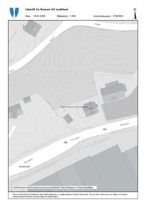 Situasjonsplan (kart) som viser topografi, eksisterende bygninger og vegnett i området.