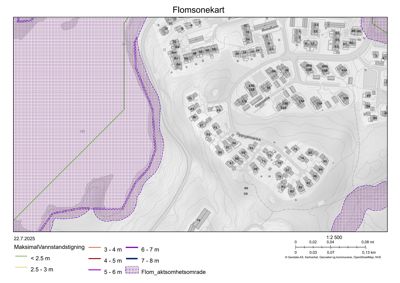 Et flomsonekart som viser oversvømmelsesrisikoner i et område med bygninger.