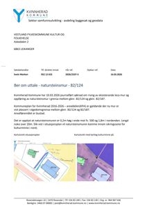 Situasjonsplan som viser tomt, nabobebyggelse og en planlagt natursteinsmur.