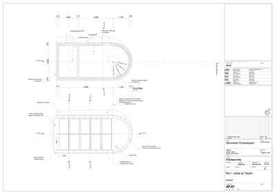 Etasjeplan (1. etasje) og takplan for Skinnarmeret Pumpestasjon, som viser romfordeling, mål og konstruksjonsdetaljer.