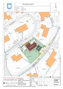 Situasjonskart som viser eiendomsnummer, adresse, naboeiendommer og bygningens plassering i forhold til veier og grunngrenser.
