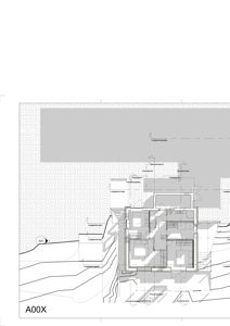 Situasjonsplan som viser bygningens plassering i forhold til terrenget, nabobebyggelse og tilkomstveier.