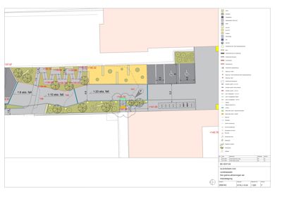 Situasjonsplan som viser tomtens grenser, eksisterende og planlagt beplantning, høydemål, og plassering av bygninger.
