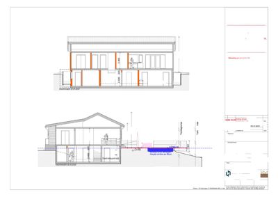 Snittegning (SNITT A-A og SNITT B-B) som viser bygningens tverrsnitt, høyder, takform og grunnkonstruksjon.