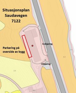 Situasjonsplan for Saudavegen 7122 som viser tomtens form, bygningens plassering, inn- og utkjøring samt parkeringsområde.