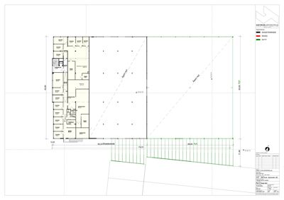 Etasjeplan som viser romfordeling, veggtykkelse og mål for en bygning.