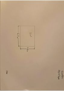 En håndskrevet situasjonsplan som viser en tomt med mål (6,7 m x 4,8 m) og areal (32 m²).