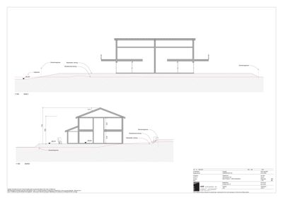 Fasadetegning (opprikk) som viser bygningens utseende fra front og side, inkludert høyder, takform og terrengforhold.