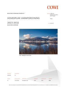 Et fotografi av Balsfjorden med fjell i bakgrunnen, brukt som illustrasjon på forsiden av en hovedplan for vannforsyning.