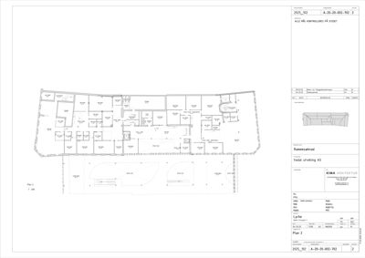 Etasjeplan (Plan 2) som viser romfordeling, vegger og dører for et bygg.