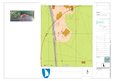 Situasjonsplan (kartutsnitt) som viser eksisterende og planlagt bebyggelse, topografi, infrastruktur og arealdata for en byggesak.